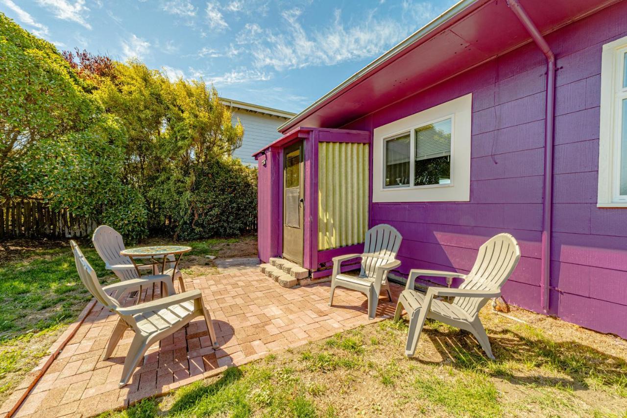 Driftwood Cottage ユーレカ エクステリア 写真